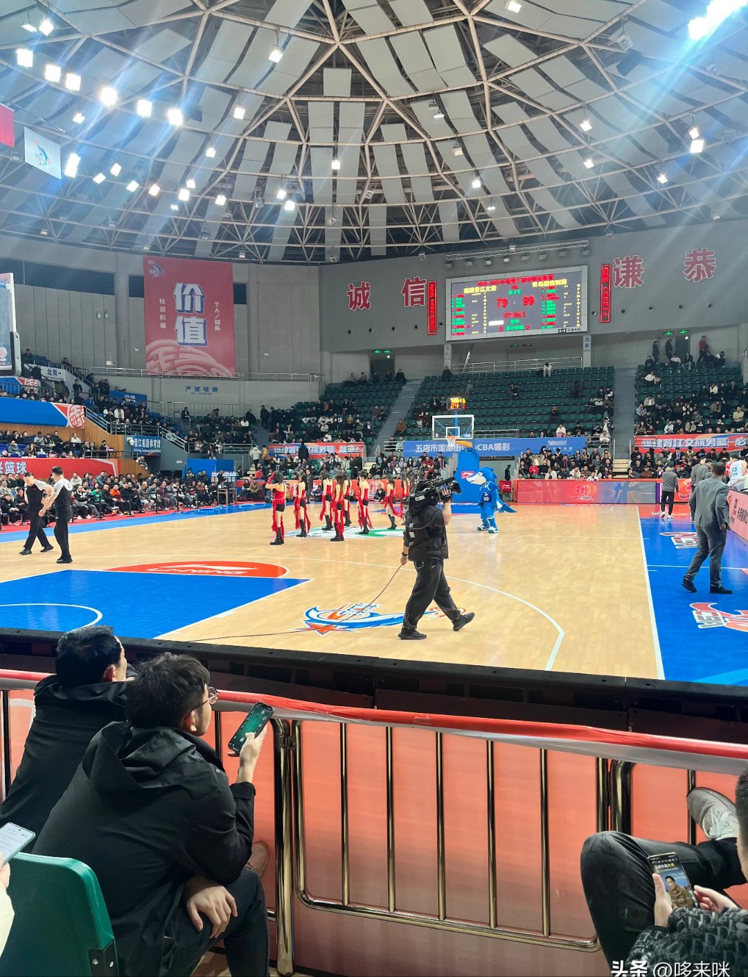 亚博体育-关于转折点！福建男篮内部沟通，亚洲杯最后时刻攻防权衡，更衣室稳定，更衣室氛围转暖的信息