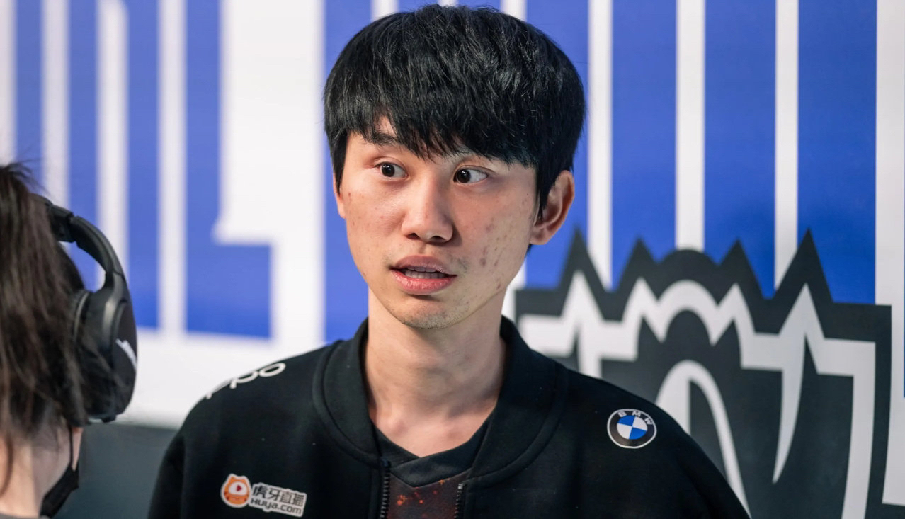 亚博-Doinb回归赛场，突破纪录首场状态亮眼，TL观众沸腾！的简单介绍