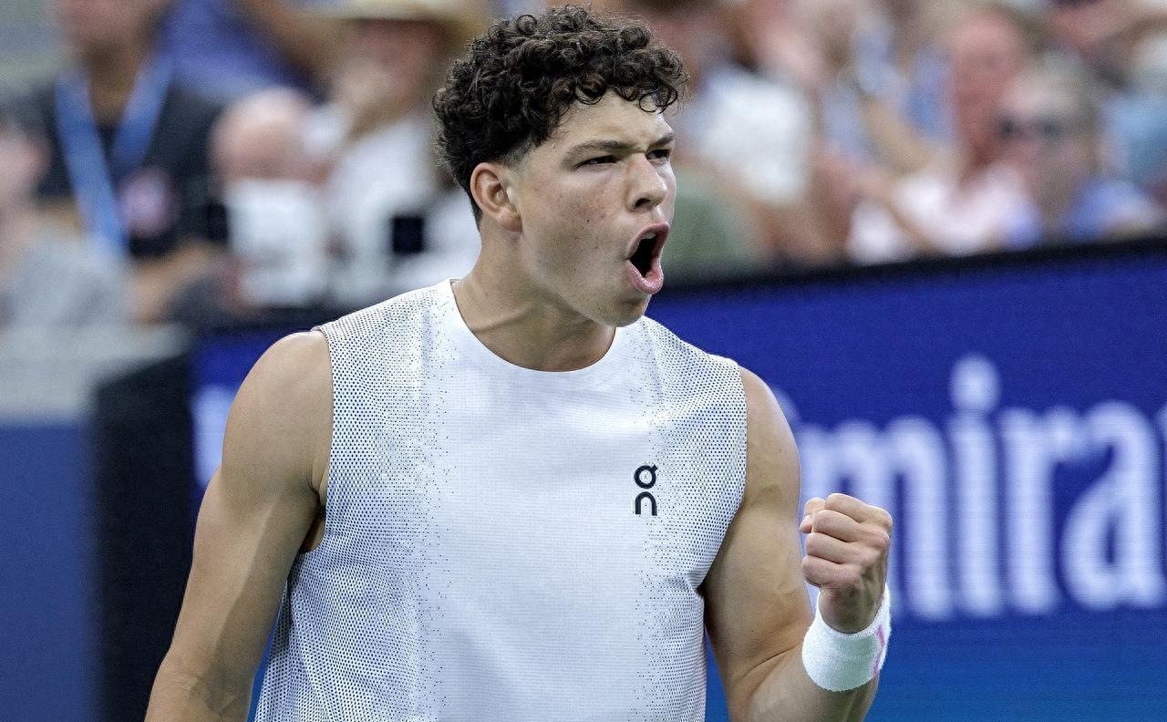 YABO- 费德勒复出比赛 